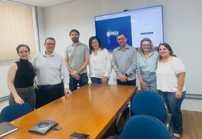 Troca de experiências marca encontro entre ISSBLU e BCPREVI